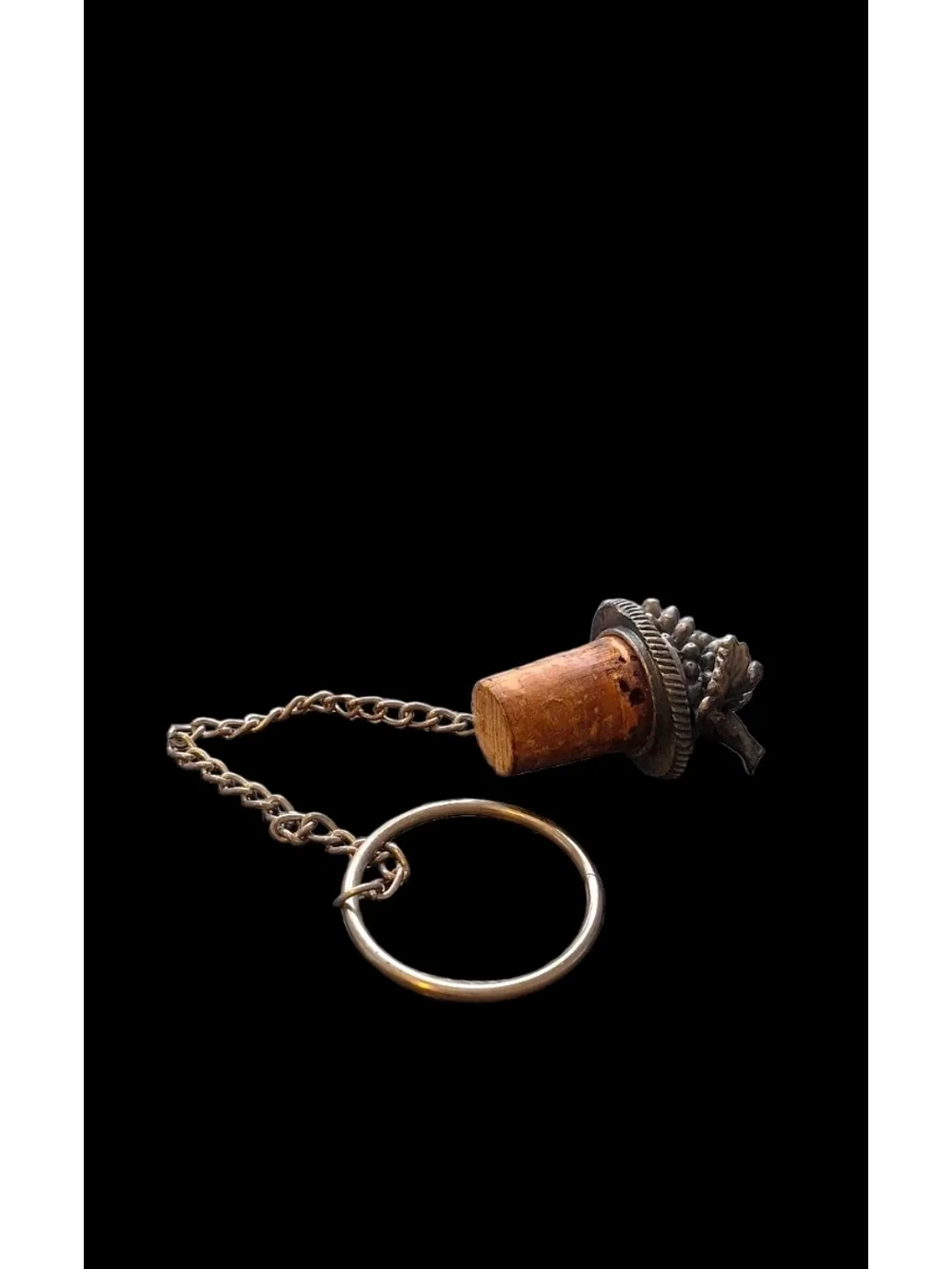 Pewter & Cork Wine Bottle Stopper GRAPE BUNCH DESIGN w/ ring, chain